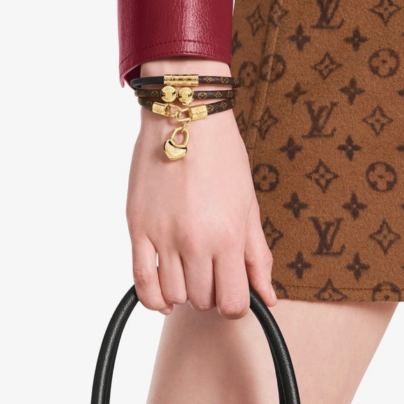 100 % Autentic Louis vuitton crazy in lock bracelet. - Picture 6 of 7